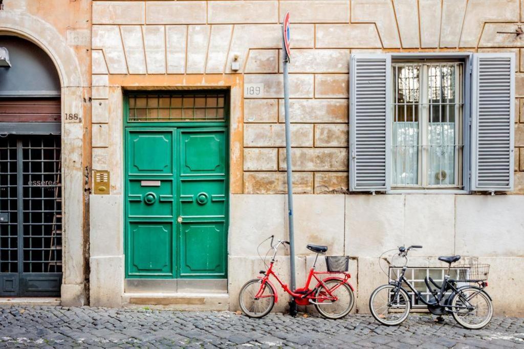 Giulia'S Holidays Rome Exterior photo