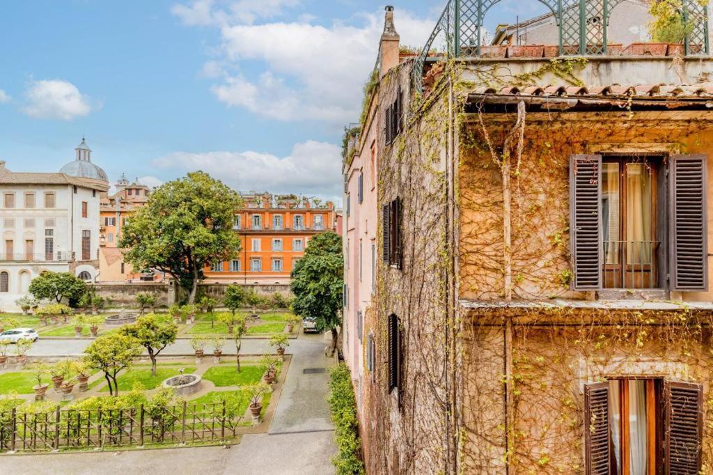 Giulia'S Holidays Rome Exterior photo