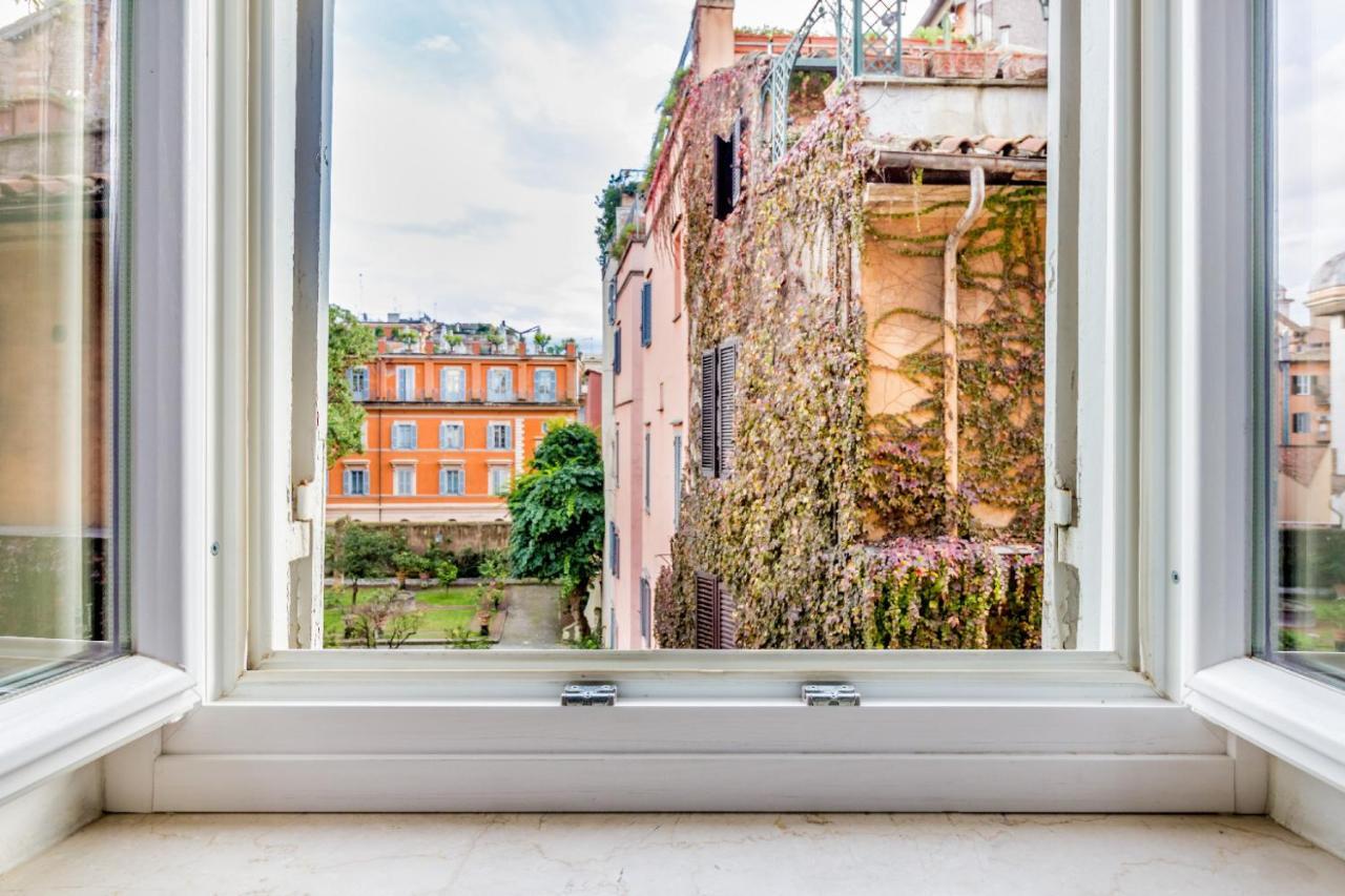 Giulia'S Holidays Rome Exterior photo